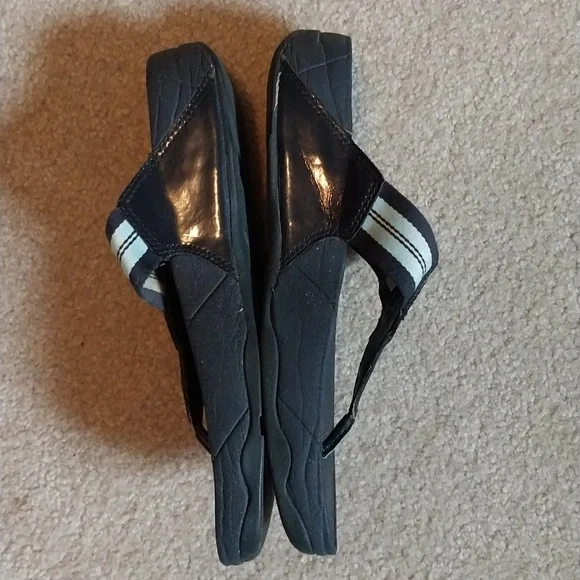 Fitflop sandal thongs sz 8 - Picture 3 of 7